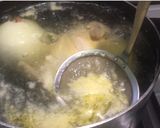 Foto langkah ke 1 dari resep Vietnamese chicken soup.