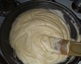 Foto del paso 5 de la receta: Pizza con salsa blanca y cebolla caramelizada