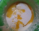 Foto langkah ke 3 dari resep Raisin Banana Cake 2 telur.