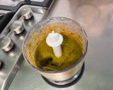 Une image de l'étape 6 de Sauce salade à la tomate, coriandre et figue.