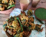 पोई और प्याज के पकौड़े (Poi aur pyaj ke pakode recipe in Hindi) रेसिपी चरण 6 फोटो