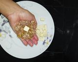 Foto del paso 2 de la receta: Albóndigas de carne con queso costeño 🧀