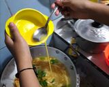 Foto langkah ke 5 dari resep Seblak ala Tete yasa.
