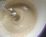 Foto del paso 2 de la receta: Magdalenas de plátano y pepitas de chocolate
