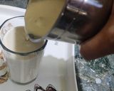 A picture of step 4 of Banana Smoothie.