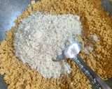 A picture of step 3 of Sattu Ladoo.