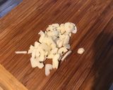 Une image de l'étape 3 de Émincé de pommes de terre à l'ail fumé et persil.