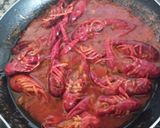 Foto del paso 3 de la receta: Cangrejos en salsa de tomate