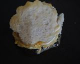 A picture of step 3 of Bread omlette sandwich.