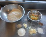 Foto del paso 1 de la receta: Pan de muerto