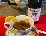 Hình bước làm 2 của món Sparkling Cider mixed with cinnamon(nước táo nấu với quế)