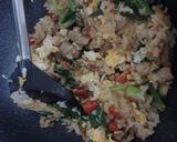 รูปขั้นตอนการทำที่ 5 ของ ข้าวผัดหมูสเต็ก เมนูเคลียร์ตู้เย็น