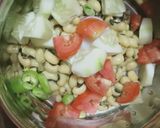 A picture of step 2 of Healthy salad.