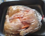 Foto del paso 11 de la receta: Pollo al Horno con Zanahorias y Hierbas Provenzales