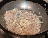 A picture of step 4 of Methi aloo curry.