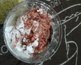 Foto langkah ke 1 dari resep Sop Pentol Daging Giling.