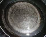 A picture of step 1 of Cheesy maggi.