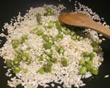 A picture of step 2 of Prawn and asparagus risotto.