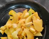 A picture of step 1 of Mango Lassi.