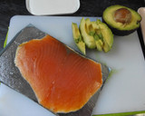 Foto del paso 1 de la receta: Salmón escocés ahumado en pan tostado