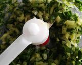 Foto del paso 6 de la receta: Empanadillas de espinacas, queso crema y manzana