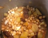 Foto del paso 6 de la receta: Garbanzos con chorizo