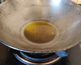 A picture of step 2 of Jeera Aloo (no boiled).