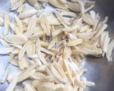 A picture of step 5 of Gajar ki kheer.