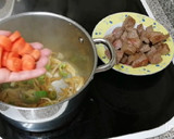Foto del paso 2 de la receta: Ternera guisada / Guiso de carne de res