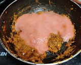 A picture of step 4 of Mushroom Do Piyaza.