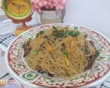 Foto langkah ke 5 dari resep Bihun Goreng.