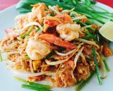 รูปขั้นตอนการทำที่ 4 ของ เส้นเล็กผัดไทกุ้งสด