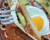 Foto del paso 5 de la receta: Chilaquiles rojos rellenos en freidora de aire