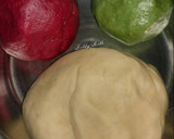 A picture of step 7 of Multi layered beet spinach crackers.