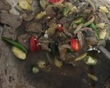 Foto langkah ke 7 dari resep Daging Sapi Lada Hitam.