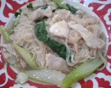 รูปขั้นตอนการทำที่ 4 ของ ราดหน้าหมูนุ่ม