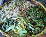 Foto langkah ke 1 dari resep #lotek sayur#.