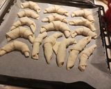 Zsíros kifli recept fázis 3 fotója