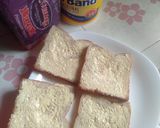 A picture of step 1 of Pan Toasted bread.
