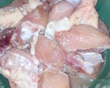 Foto langkah ke 1 dari resep Ayam goreng tepung.