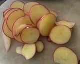 Foto del paso 1 de la receta: Papas chips al horno🥔🔥