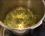 Foto del paso 2 de la receta: Garbanzos, bacalao y calabacín | ¡Y huevo duro!