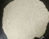 A picture of step 2 of Moon shape mathri.