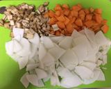 A picture of step 2 of Ton-jiru.