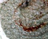 A picture of step 2 of My healthy Porridge with Spirulina Powder.