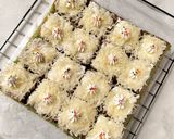 Foto langkah ke 5 dari resep Cake Potong Pandan.