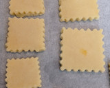 Foto del paso 5 de la receta: Galletas cubiertas con chocolate para mis compañeros 🤓😎