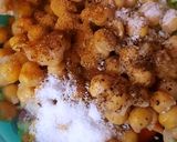 A picture of step 3 of Mango chickpea chaat.