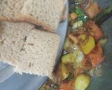 A picture of step 4 of Spicy brown bread upma.