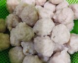 Foto langkah ke 5 dari resep Bakso Ayam Frozen (Kenyal dan Lezat).